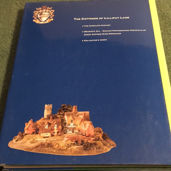 Vintage 1991 “The Cottages of Lilliput Lane” Hardcover with dust jacket - Picture 2 of 6
